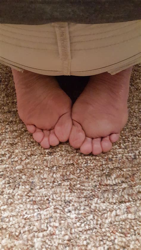 My Mom Sexy Milf Feet And Soles 3 Pics Xhamster