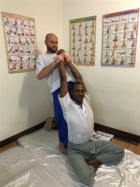 traditional thai massage course 5 days sabai de ka massage school