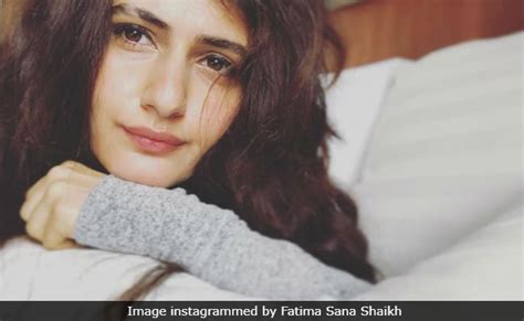 Fatima Sana Shaikh Posted A Selfie And The Internet Found Something Wrong
