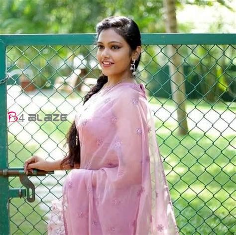 rebecca santhosh biography age   family bblaze