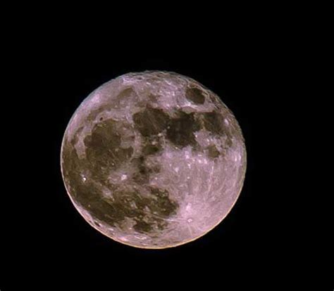 local photographer turns to the sky as the supermoon passes over the gila valley