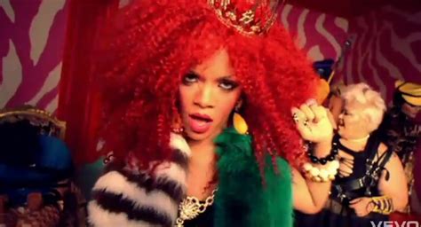 Chart Rigger Its Rihannas Sandm Video