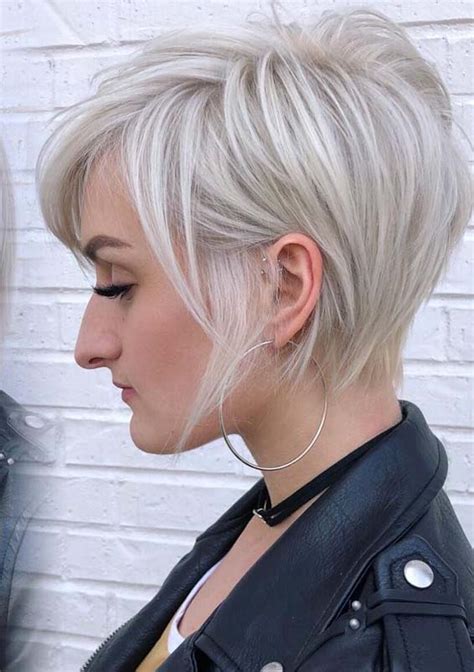 23 Popular Platinum Blonde Hair Colors For Short Hair In