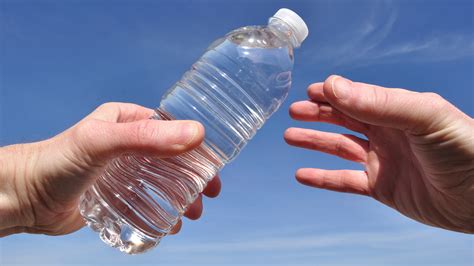 kagstvcom study   bottled water   tiny plastic