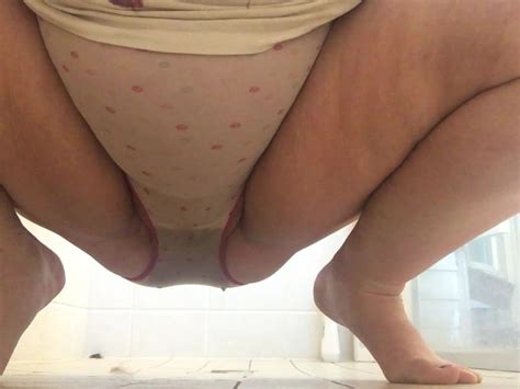 fat girl pees her panties underwear free porn videos youporn