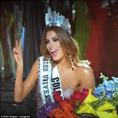 sofia vergara takes to twitter to support miss colombia