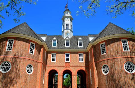 reconstructed  williamsburg capitol  colonial williamsburg