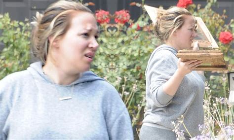 haylie duff moves in with matt rosenberg following birth of daughter ryan daily mail online