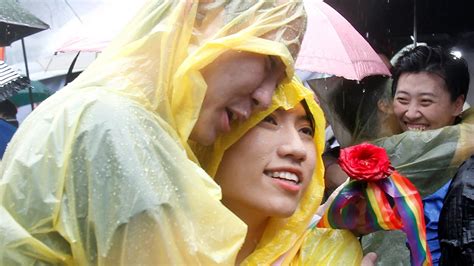 Taiwan Becomes 1st Asian Country To Approve Same Sex
