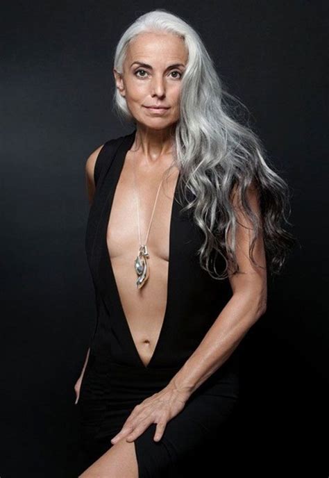 155332 2  600×872 Older Beauty Ageless Beauty Silver Haired