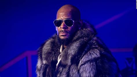 R Kelly Pleads Not Guilty To Sex Abuse An Accuser’s