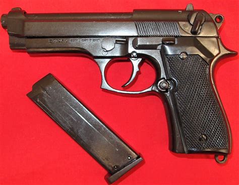 beretta mm military model replica pistol  denix jb military antiques
