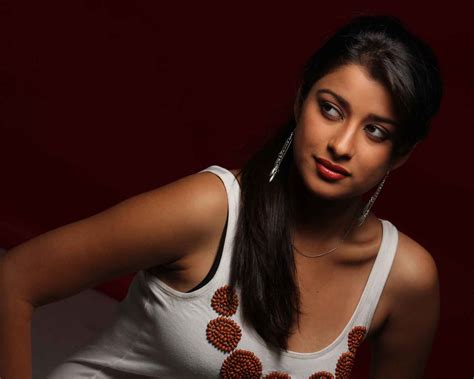madhurima gorgeous indian wallpapers wallpapers hd