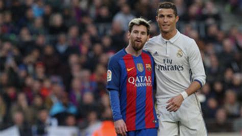 exclusive the signs of affection between leo messi and ronaldo