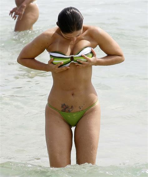 Celebrities In Hot Bikini Nana Gouveia Showing Off Her