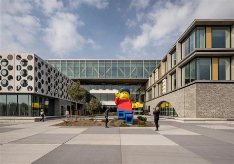 lego groups  campus officially opens  headquarters  billund