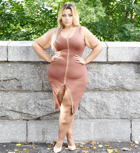 48 Photos Of Fat Babes Embracing Parts Of Their Bodies Typically Deemed