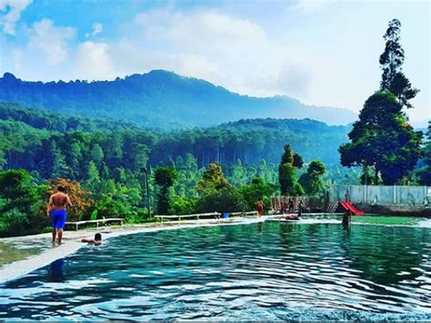 balong geulis destinasi wisata instagramable buat liburan keluarga