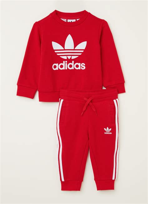 adidas trefoil babyset met sweater en joggingbroek rood de bijenkorf