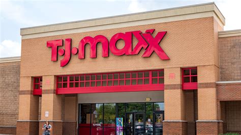 items  acquire  tj maxx     pounds   time  store digixnews