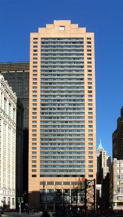 york marriott downtown  skyscraper center