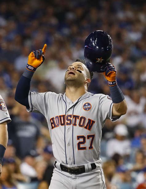 reports astros jose altuve agree   year extension