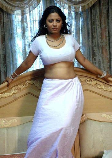 south hot actress sunakshi spicy white saree romantic