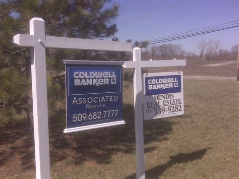 sign coldwell banker blue matter