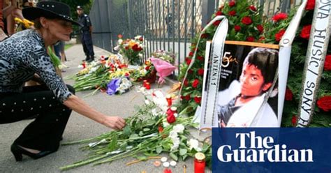 Fans Mourn The Death Of Michael Jackson Music The Guardian