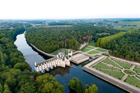 chateau de chenonceau une aventure aerienne quotidien du medecin  aerophoto dronesbzh