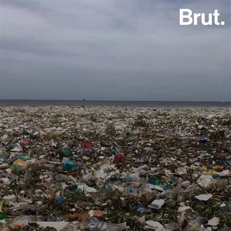 dominican republic tons of garbage are accumulating on this beach brut