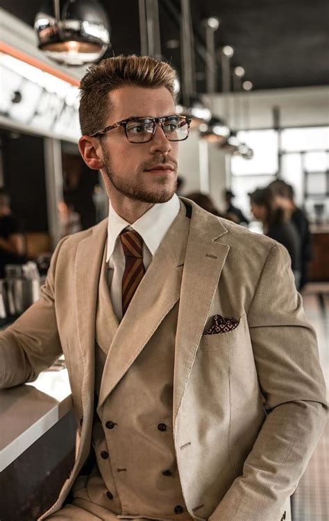 10 latest eyeglasses trends for men 2020 helo fashion blog