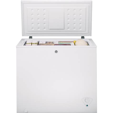 7 0 Cu Ft Manual Defrost Chest Freezer Fcm7skww By General Electric