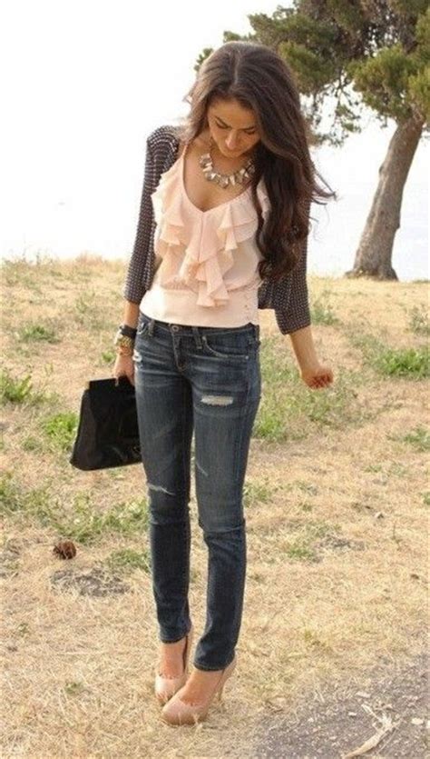 stylish ways  wear  blouse   chic