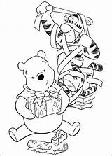 Disney Winnie Coloriage Colorir Tigrou Weihnachten Tigger Ausmalbilder Cadeaux Imprimir Imprimer Emballent Freunden Ursinho Puh Oso Weihnachtsmalvorlagen Scribblefun Imanenes sketch template