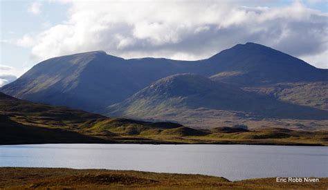 black mount  nice sunny spell   misty day eric niven flickr