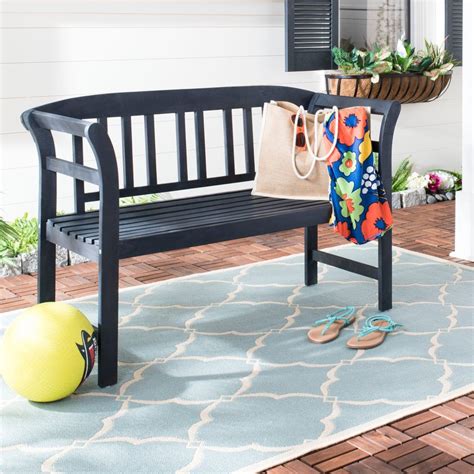 seat outdoor bench   instant classic simple clean lines