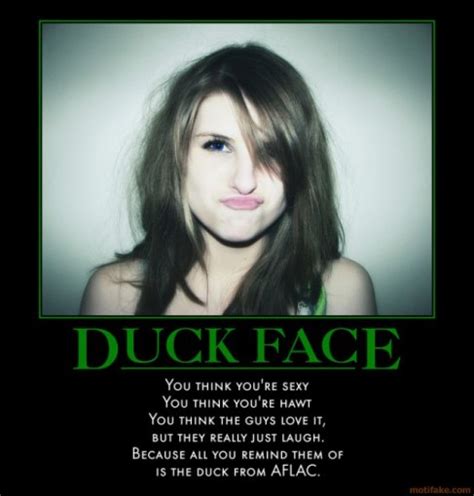 selfie humor duck face quote