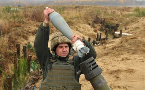 ukrainian soldiers conduct mortar live fire at ipsc article the