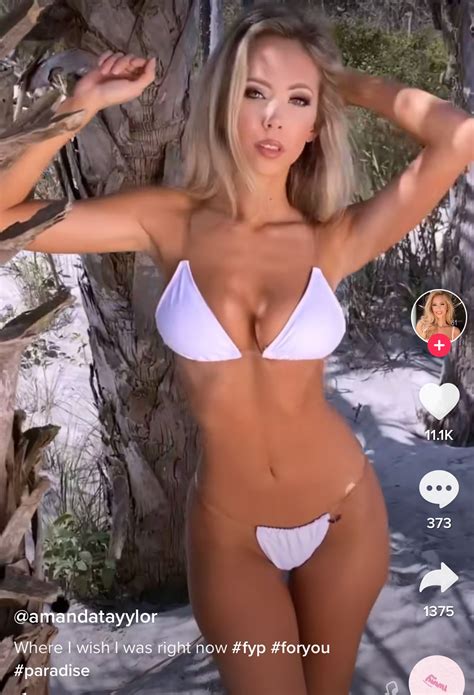 pin on tiktok beauty style and curves