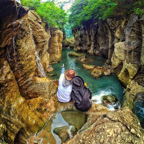 tempat wisata bandung barat  keren  mengagumkan