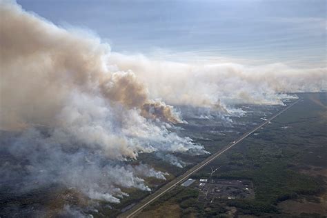 northern alberta fires affect producers  western producer