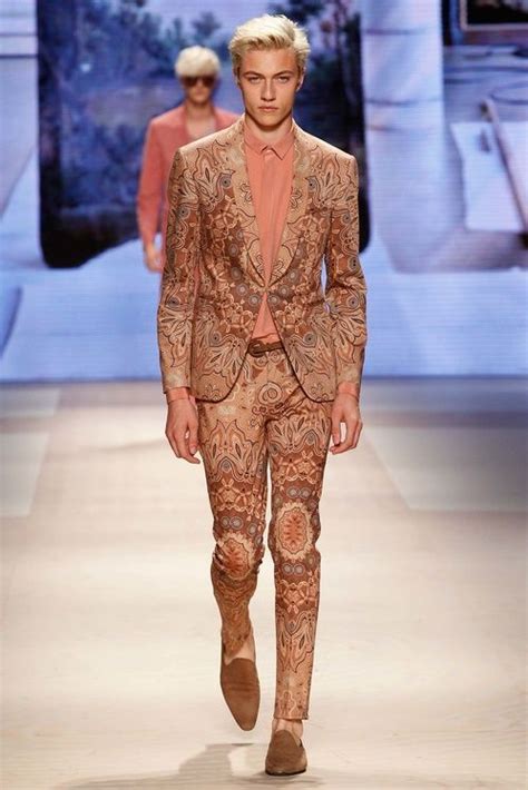 Lucky Blue Smith On The Runway Mens Fashion Cat
