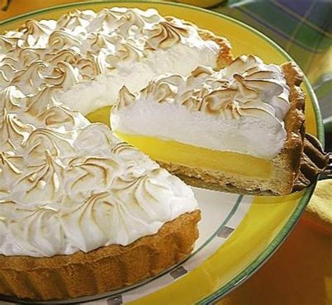 easy lemon meringue pie   microwave flaky pie