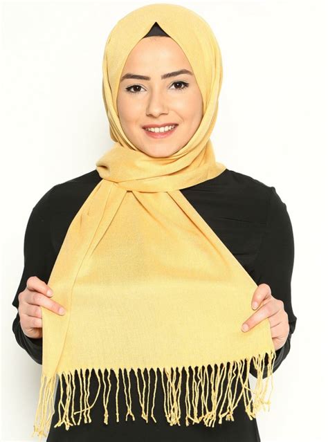 selin yellow pashmina hijab  oezsoy ayisahcom