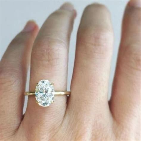 Oval Wedding Rings 4719 Ovalweddingrings Morediamonds Wedding Rings