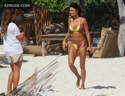 thaila ayala has some fun with husband renato goes on the beach in