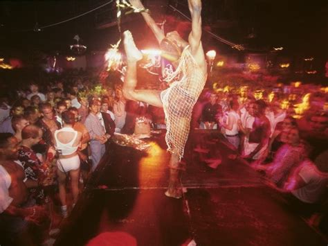 The Most Joyful Party Photos From Nyc S Clubs In The 90s New York