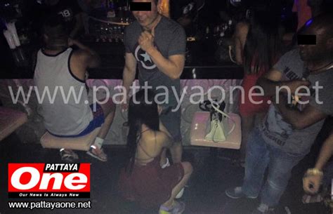 police hunt couple who had oral sex in pattaya bar