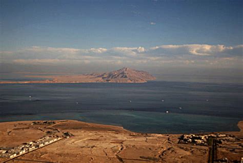 red sea   parted  moses scientists shocking